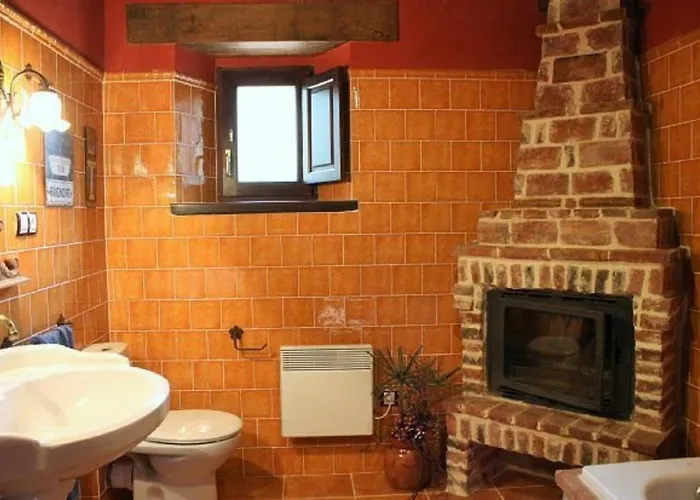 Vila La Torre De San Esteban Bárcena de Ebro